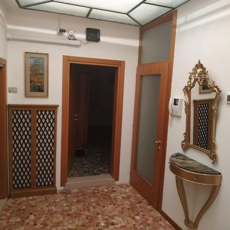 Guizzo Apartment Venezia מראה חיצוני תמונה