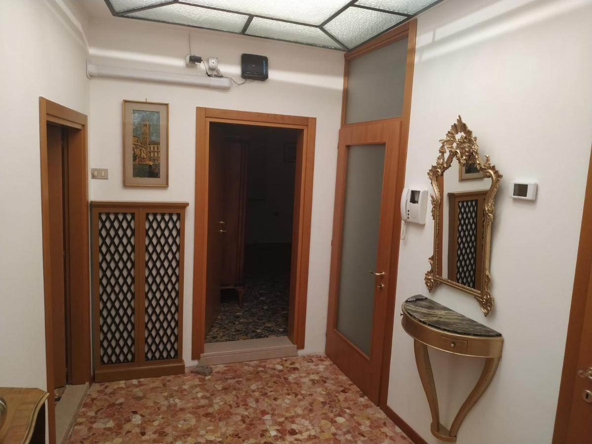 Guizzo Apartment Venezia מראה חיצוני תמונה